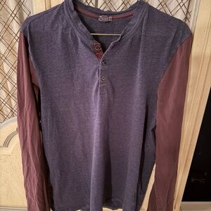 Vince Men's bi-color henley long-sleeve shirt medium